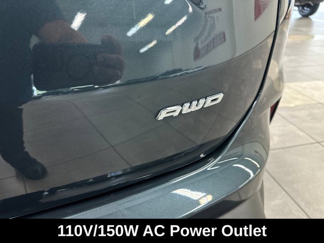 Used 2024 Ford Edge SEL w/ Convenience Package AWD/4WD image 9