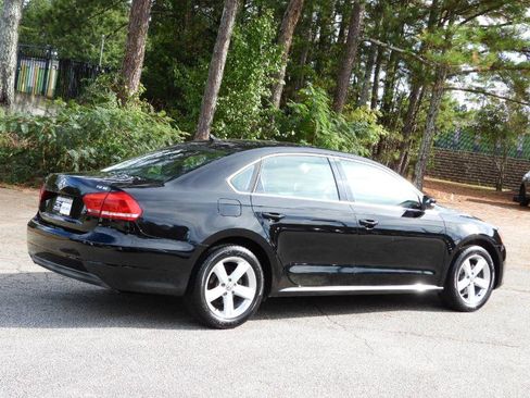 Used 2014 Volkswagen Passat 1.8T SE image 19
