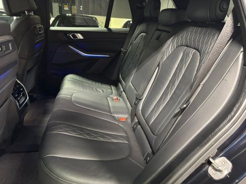 Used 2020 BMW X5 xDrive40i w/ M Sport Package AWD/4WD image 14