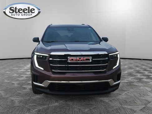 Used 2025 GMC Acadia Elevation image 8