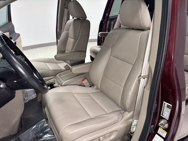 Used 2017 Honda Odyssey Touring Elite image 17