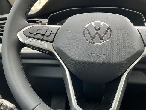 New 2026 Volkswagen Jetta SEL FWD image 23