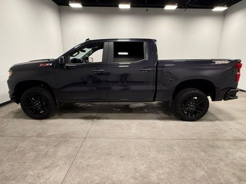 Used 2023 Chevrolet Silverado 1500 Custom Trail Boss AWD/4WD image 8