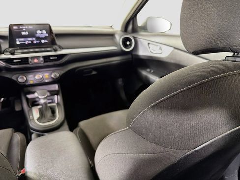 Used 2023 Kia Forte LXS w/ LXS Technology Package FWD image 26