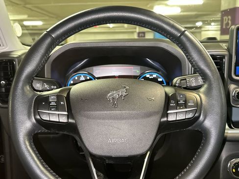 Used 2023 Ford Bronco Sport Badlands image 18