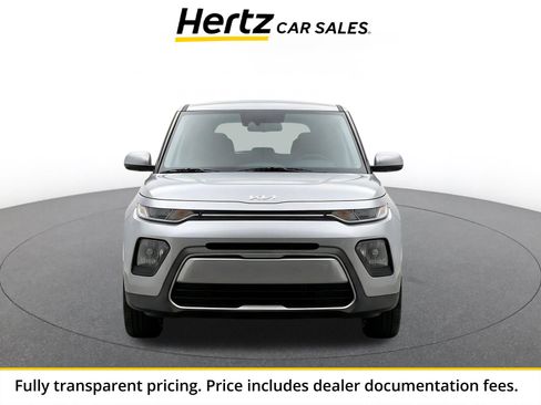 Used 2025 Kia Soul LX w/ LX Technology Package FWD image 1
