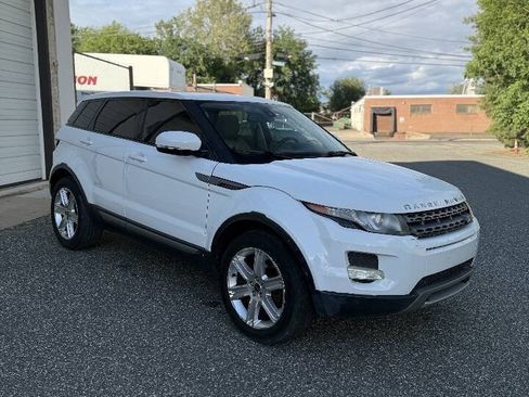 Used 2012 Land Rover Range Rover Evoque Pure Plus AWD/4WD image 9