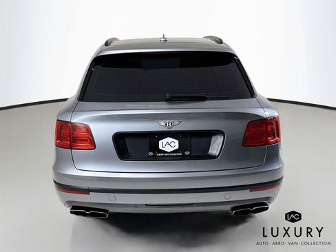 Used 2019 Bentley Bentayga AWD/4WD image 7