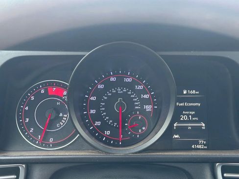 Used 2023 Hyundai Elantra SEL image 19