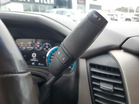 Used 2019 GMC Yukon XL Denali w/ Denali Ultimate Package image 17