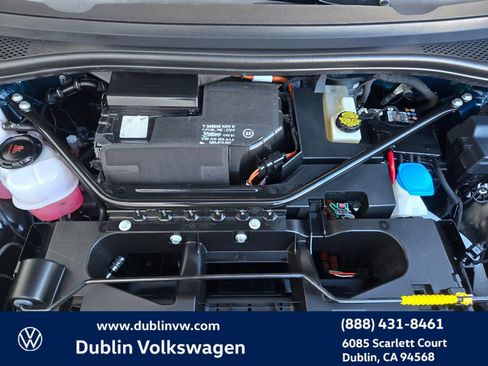 Used 2023 Volkswagen ID.4 Pro image 23