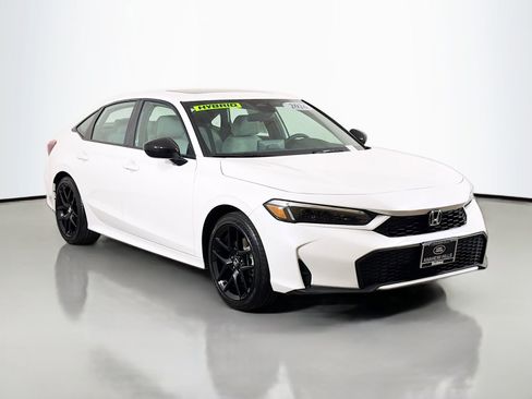 Used 2026 Honda Civic Sport Touring image 7