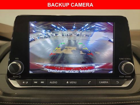 Certified 2023 Nissan Rogue SV image 15