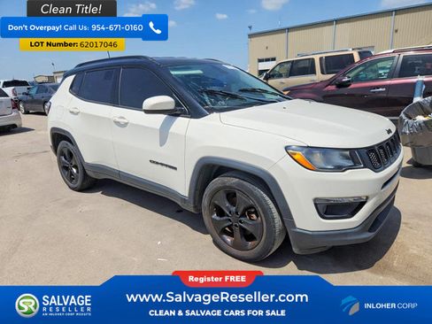Used 2019 Jeep Compass Latitude FWD image 5