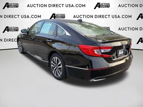 Used 2018 Honda Accord Touring image 19