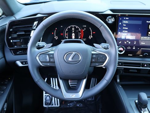 Used 2023 Lexus RX 350 F Sport image 17