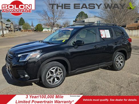 Used 2022 Subaru Forester Premium image 1