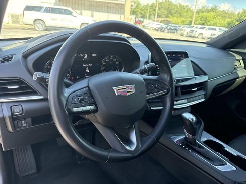 Used 2021 Cadillac CT4 Premium Luxury RWD image 32