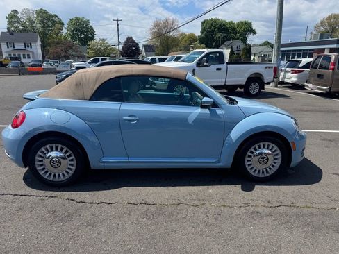 Used 2014 Volkswagen Beetle 2.5 FWD image 4