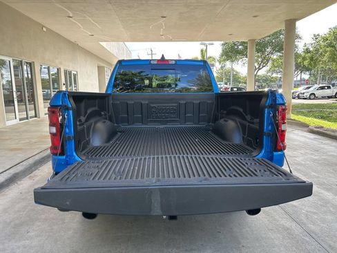 Used 2025 RAM 1500 Big Horn AWD/4WD image 38