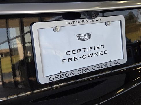 Used 2025 Cadillac XT6 Premium Luxury image 8