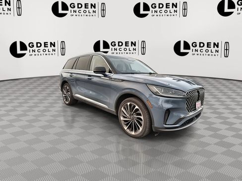 Certified 2025 Lincoln Aviator Reserve w/ Equipment Group 201A AWD/4WD image 2
