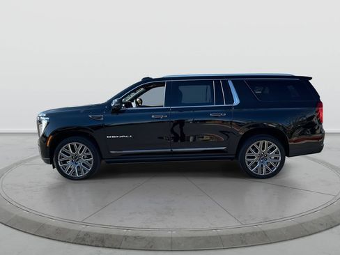 Used 2026 GMC Yukon XL Denali Ultimate AWD/4WD image 5