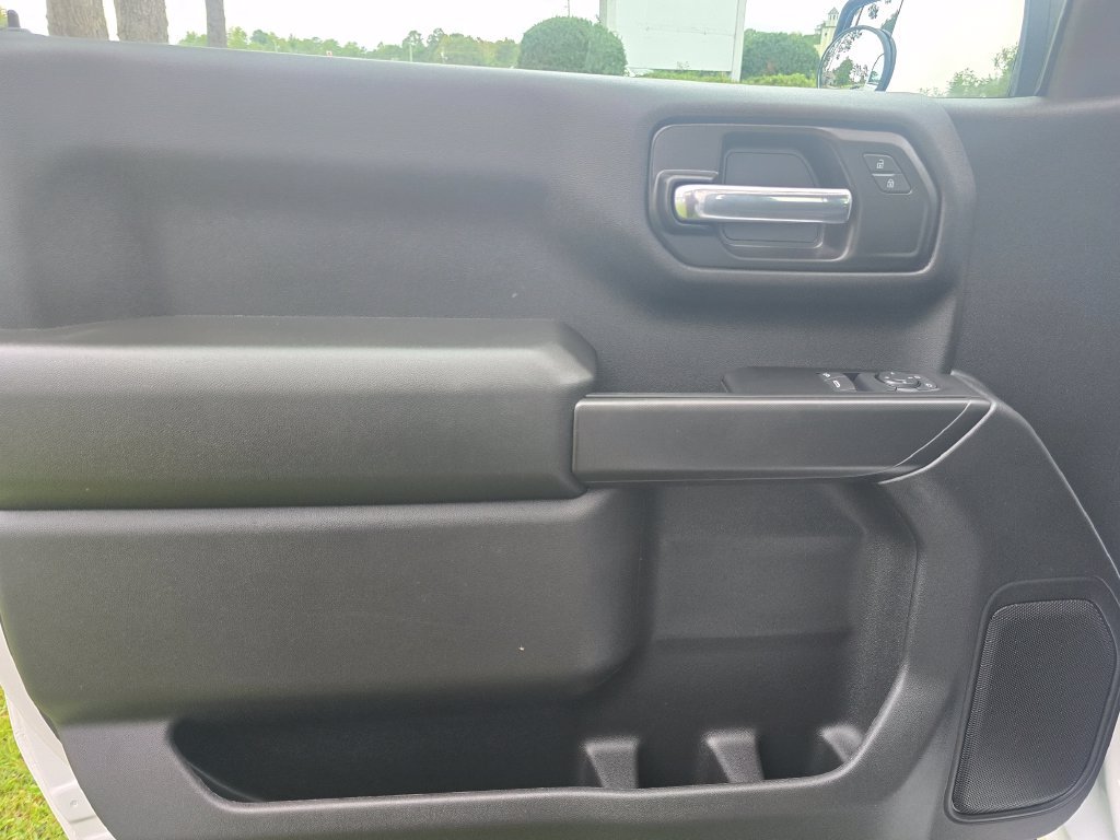 Certified 2026 Chevrolet Silverado 1500 W/T RWD image 10