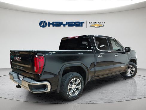 Certified 2025 GMC Sierra 1500 SLT AWD/4WD image 7