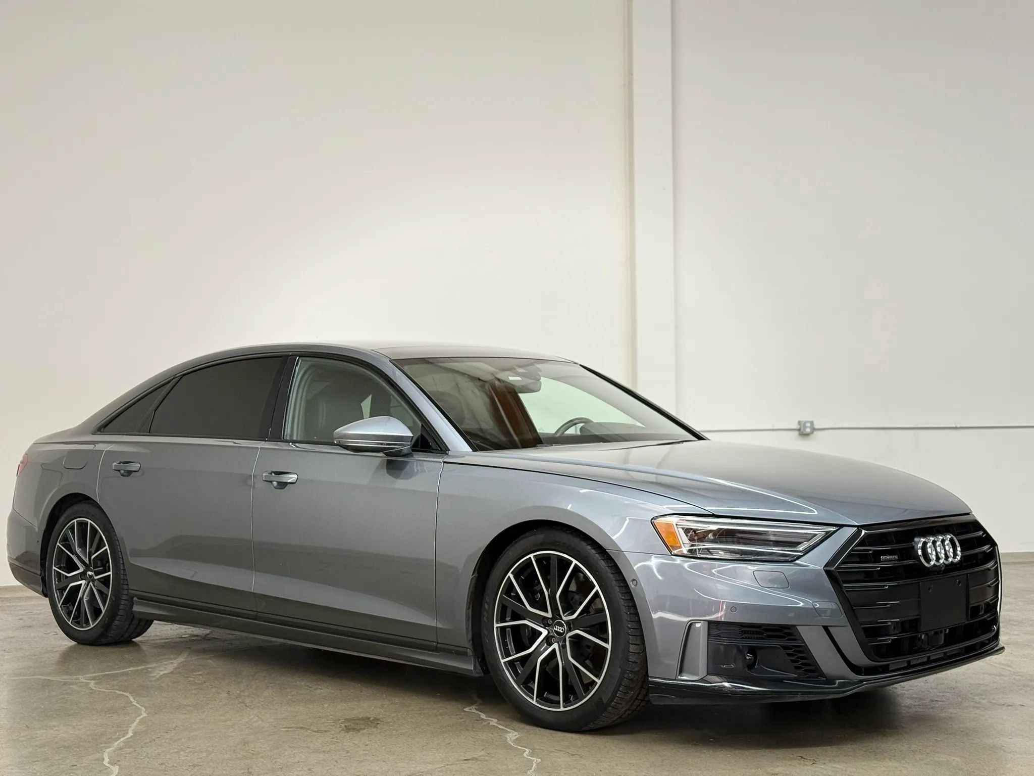 Used 2020 Audi A8 L 4.0T w/ Executive Package AWD/4WD image 3