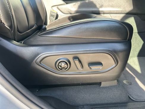 Certified 2024 Jeep Grand Cherokee L Limited w/ Luxury Tech Group II image 51