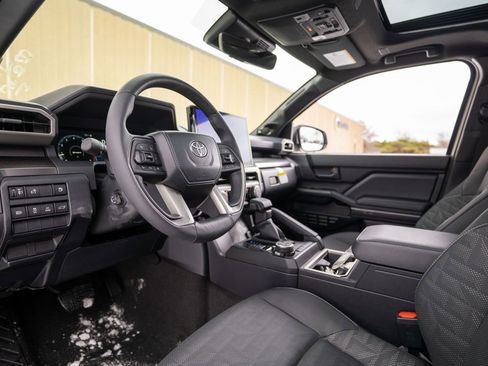 New 2026 Toyota 4Runner TRD Off-Road Premium image 13