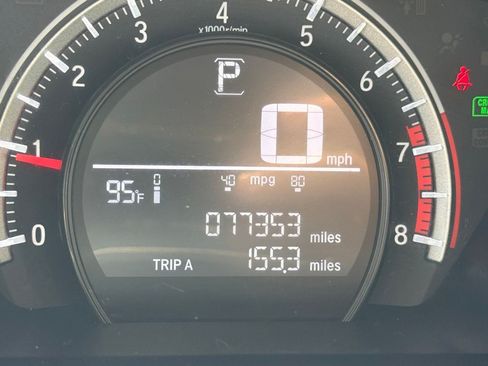 Used 2018 Honda Civic LX image 10