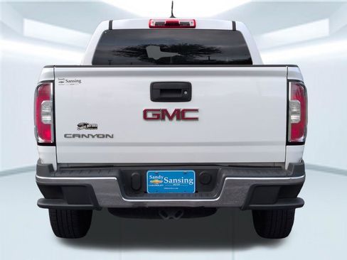 Used 2017 GMC Canyon 2WD Crew Cab w/ Convenience Package image 19