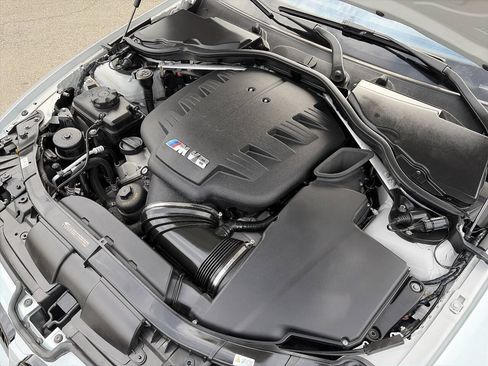 Used 2011 BMW M3 Coupe RWD image 13