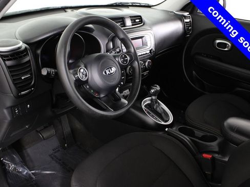Used 2015 Kia Soul Base image 15