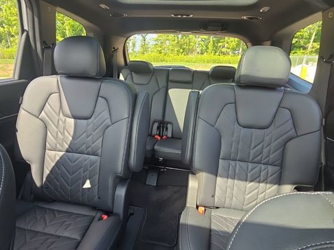 Used 2025 Kia Telluride SX X-Line AWD/4WD image 20