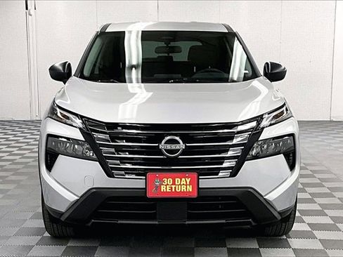 New 2025 Nissan Rogue S image 16