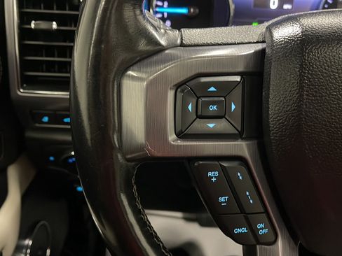 Used 2020 Ford Expedition Platinum AWD/4WD image 6