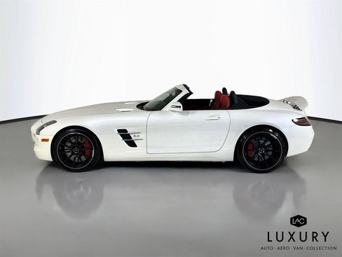 Used 2012 Mercedes-Benz SLS AMG Roadster image 9