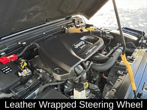 Certified 2022 Jeep Wrangler Unlimited Sport AWD/4WD image 30
