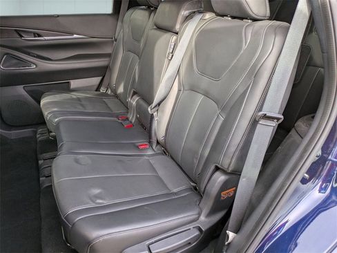 Used 2022 INFINITI QX60 Sensory w/ Cargo Package image 27