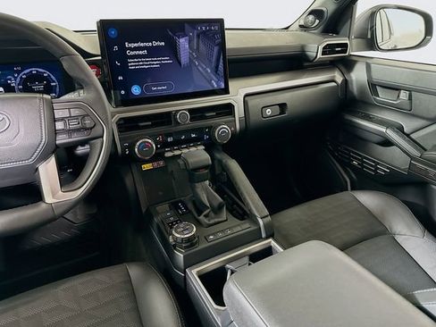 Certified 2025 Toyota 4Runner TRD Off-Road Premium w/ Tow Technology Package image 26