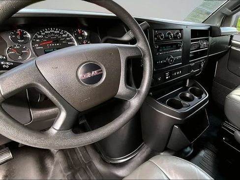Used 2023 GMC Savana 2500 Extended RWD image 7