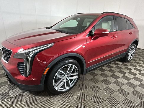 Used 2020 Cadillac XT4 Sport FWD image 7