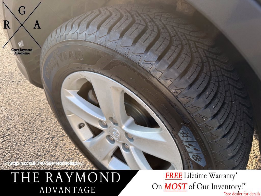 Used 2013 Toyota RAV4 XLE AWD/4WD image 9