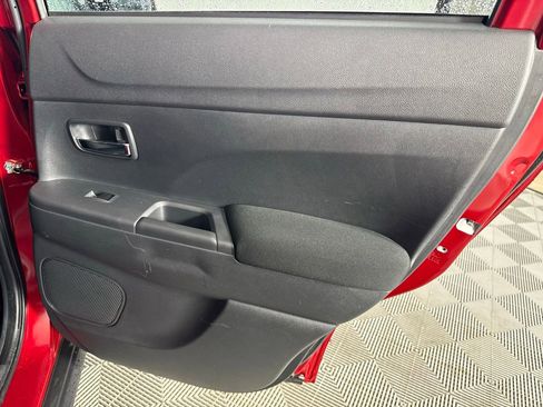 Used 2024 Mitsubishi Outlander Sport ES image 24