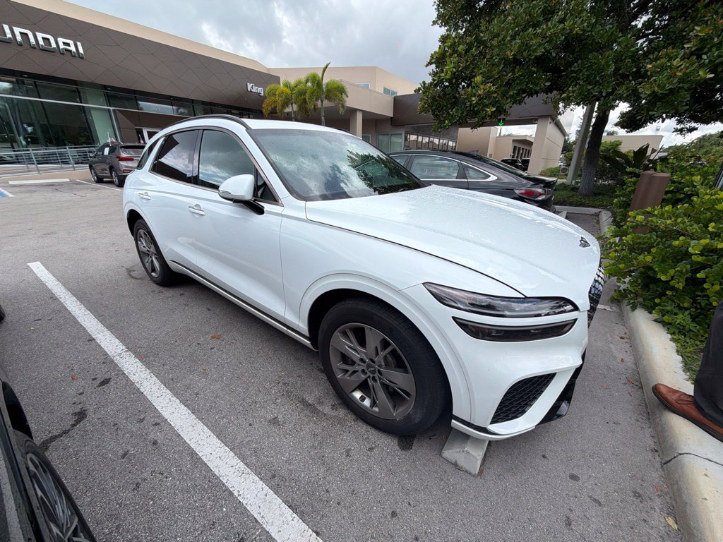 Certified 2024 Genesis GV70 3.5T Sport AWD/4WD image 6