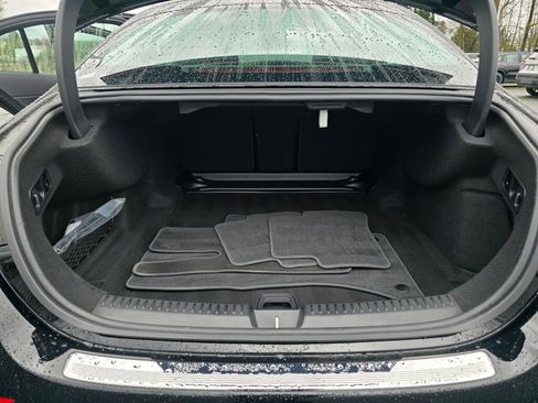 Used 2024 Mercedes-Benz E 450 4MATIC Sedan image 11