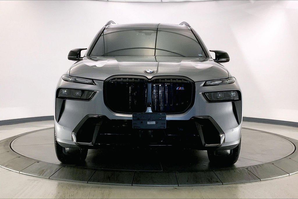 Certified 2024 BMW X7 M60i w/ Executive Package AWD/4WD image 2